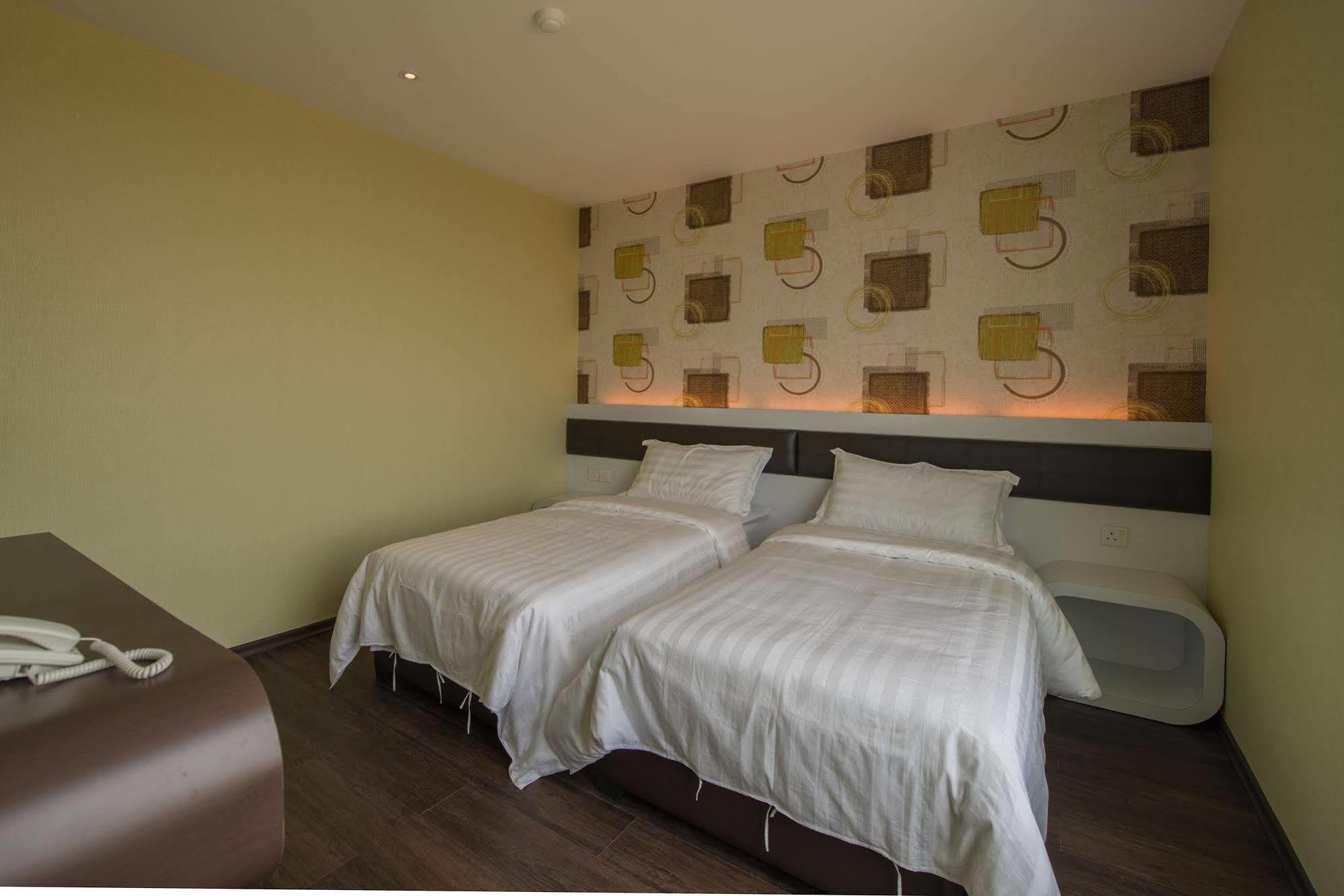 Riverfront Sentral Hotel Malacca Екстериор снимка